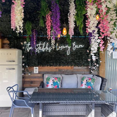 The Stables Luxury House With Hot Tub Appartement York Buitenkant foto