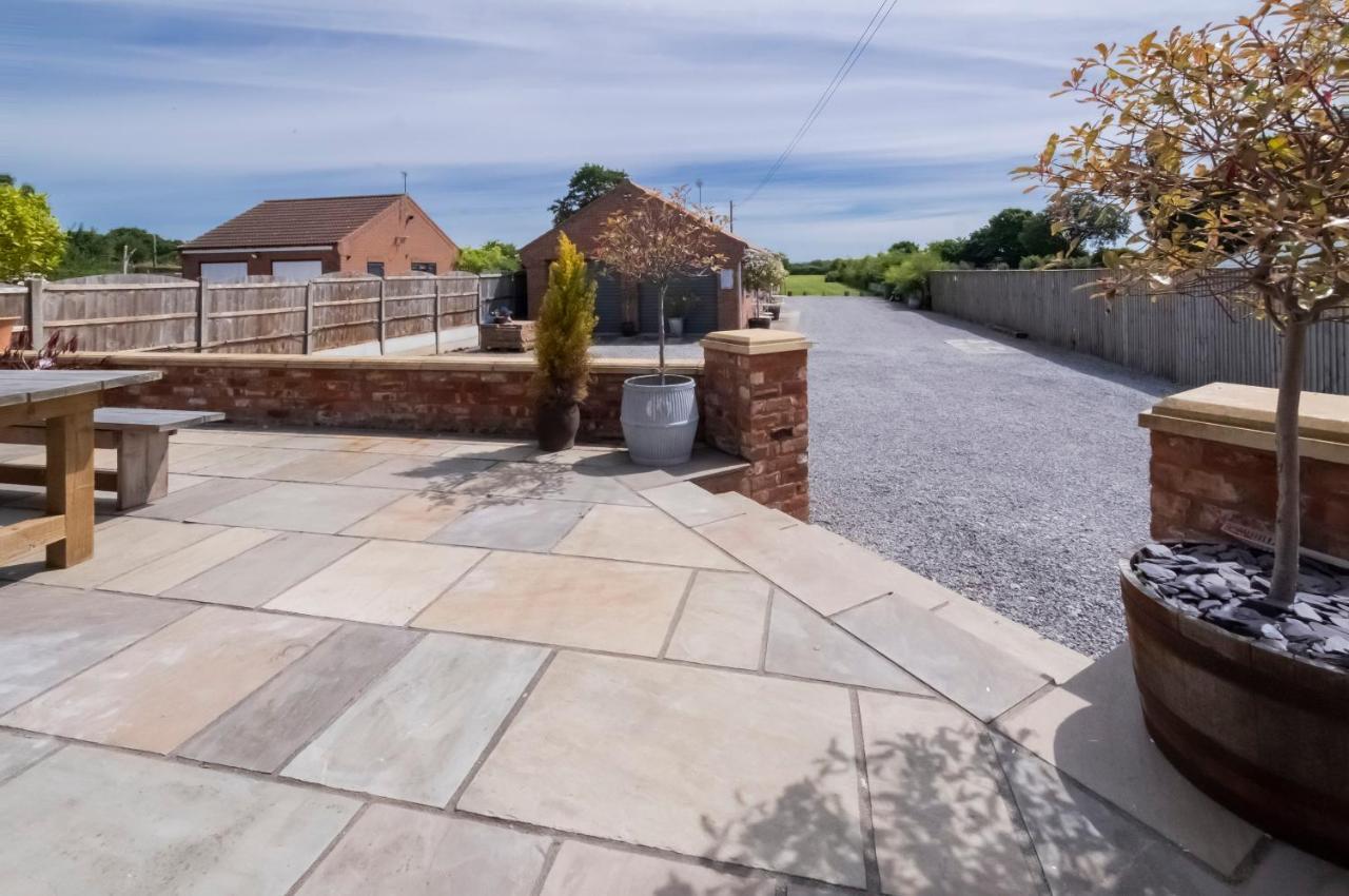 The Stables Luxury House With Hot Tub Appartement York Buitenkant foto
