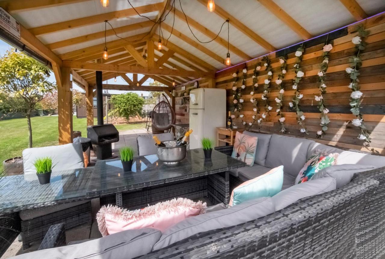 The Stables Luxury House With Hot Tub Appartement York Buitenkant foto
