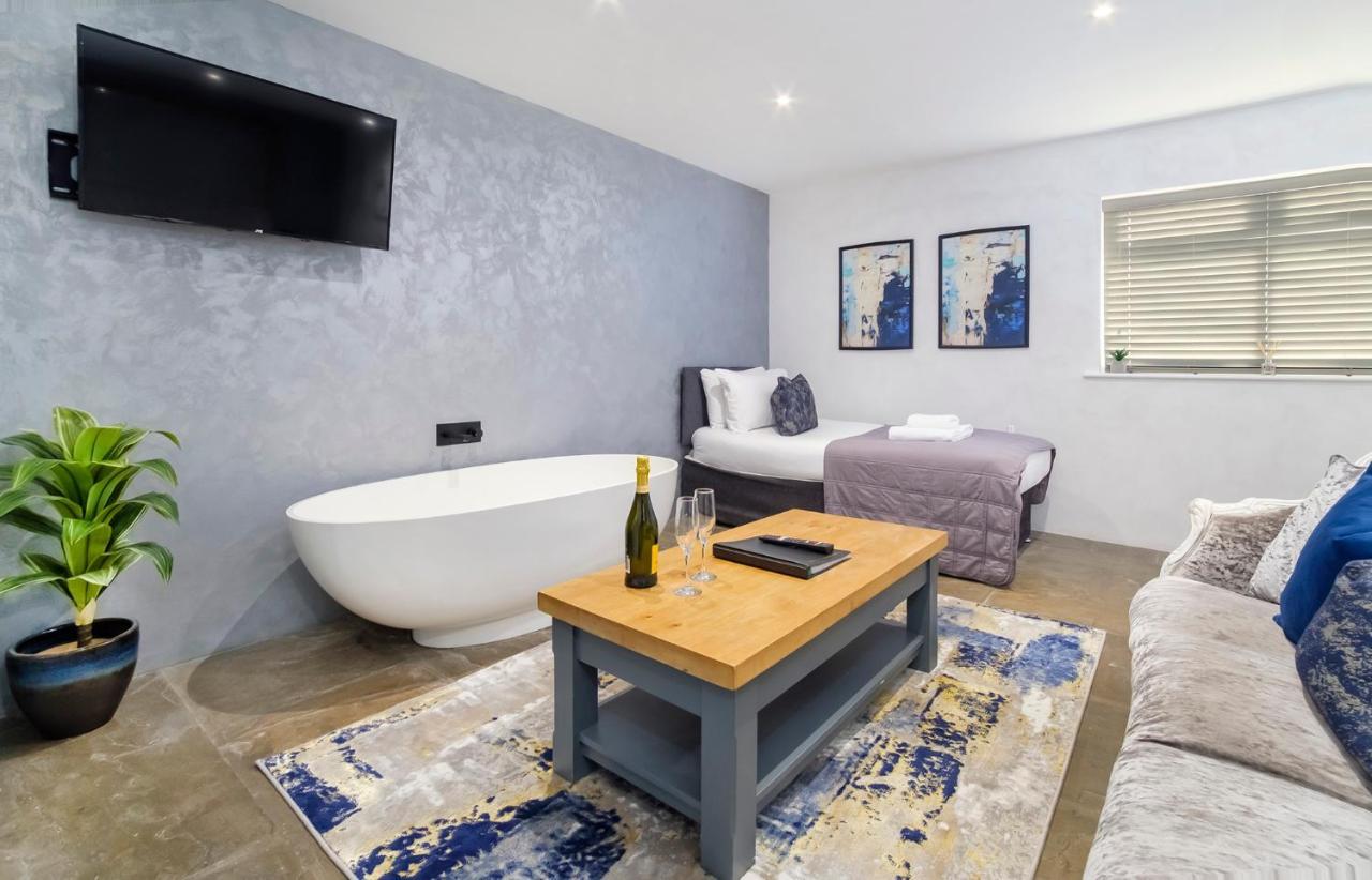 The Stables Luxury House With Hot Tub Appartement York Buitenkant foto