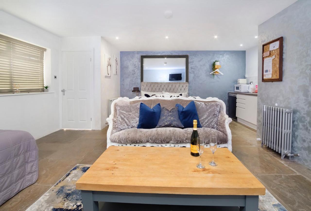 The Stables Luxury House With Hot Tub Appartement York Buitenkant foto