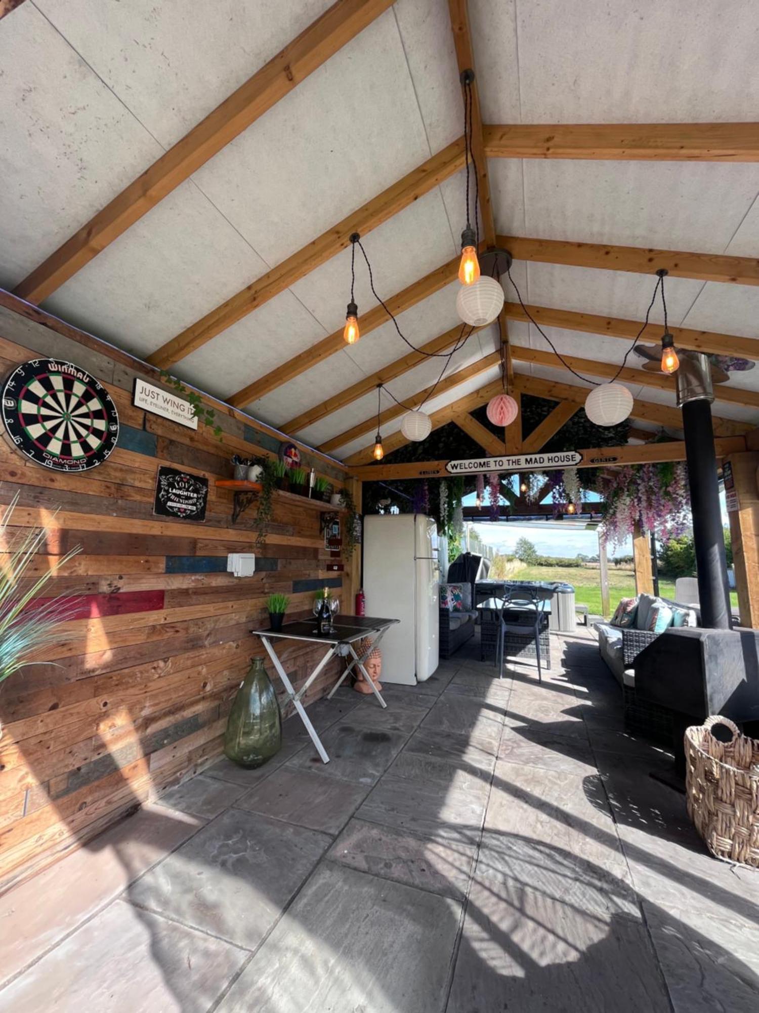 The Stables Luxury House With Hot Tub Appartement York Buitenkant foto